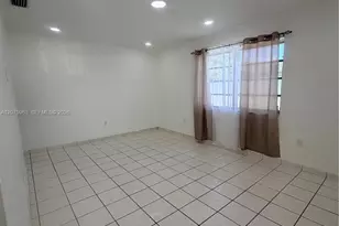 3821 SW 89th Ct, Miami, FL 33165 - Photo 4
