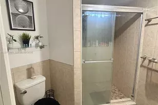 2249 SE 27th Dr, Homestead, FL 33035 - Photo 2