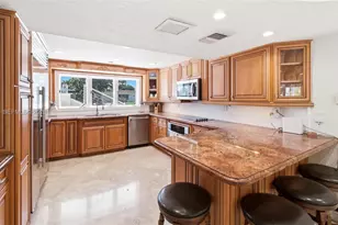 2613 Tortugas Ln, Fort Lauderdale, FL 33312 - Photo 24