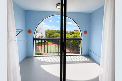 9440 Fontainebleau Blvd #515, Miami, FL 33172 - Photo 12