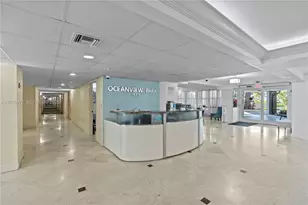 800 Parkview Dr, Hallandale Beach, FL 33009 - Photo 38