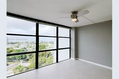 800 Parkview Dr #909, Hallandale Beach, FL 33009 - Photo 28