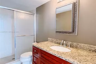 800 Parkview Dr, Hallandale Beach, FL 33009 - Photo 30