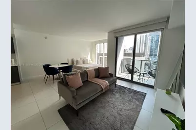 31 SE 6th St #1703, Miami, FL 33131 - Photo 14