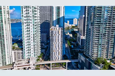 31 SE 6th St #1703, Miami, FL 33131 - Photo 58