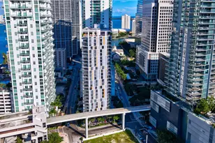 31 SE 6th St, Miami, FL 33131 - Photo 48