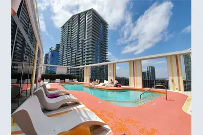 31 SE 6th St #1703, Miami, FL 33131 - Photo 36