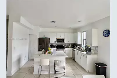 [Address not provided], Davie, FL 33314 - Photo 2