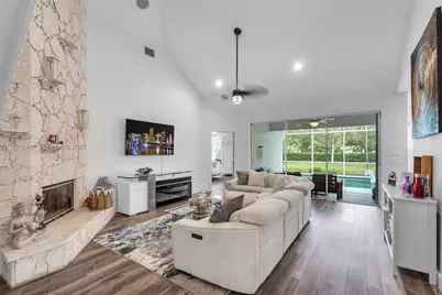 11834 Highland Pl, Coral Springs, FL 33071 - Photo 14