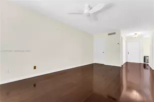 127 NW 108th Ave, Pembroke Pines, FL 33026 - Photo 32