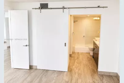 2333 Brickell Ave. #2309, Miami, FL 33129 - Photo 4