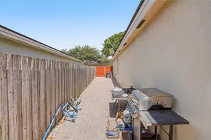 527 SE 31st Ave, Homestead, FL 33033 - Photo 24