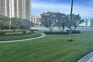 3370 Hidden Bay Dr, Aventura, FL 33180 - Photo 28