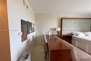 50 Biscayne Blvd, Miami, FL 33132 - Photo 16