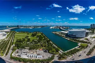 900 Biscayne Blvd, Miami, FL 33132 - Photo 1