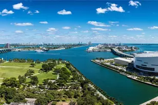 900 Biscayne Blvd, Miami, FL 33132 - Photo 2