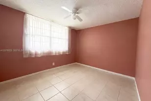2951 NW 46th Ave, Lauderdale Lakes, FL 33313 - Photo 10