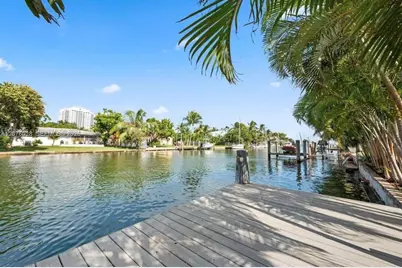 1025 Belle Meade Island Dr, Miami, FL 33138 - Photo 6