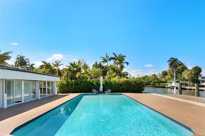 1025 Belle Meade Island Dr, Miami, FL 33138 - Photo 16