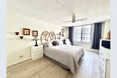 230 174th St #1110, Sunny Isles Beach, FL 33160 - Photo 20