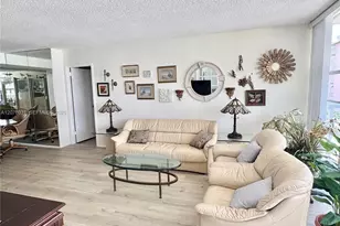 230 174th St, Sunny Isles Beach, FL 33160 - Photo 12