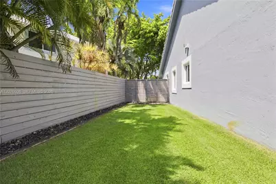 9430 SW 215th Ln, Cutler Bay, FL 33189 - Photo 32