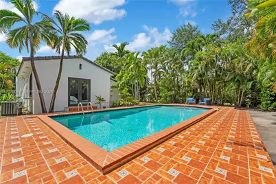 10301 N Miami Ave, Miami Shores, FL 33150 - Photo 30