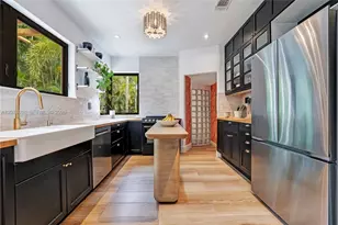 10301 N Miami Ave, Miami Shores, FL 33150 - Photo 12