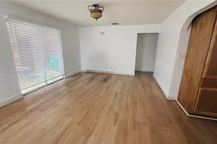 230 NW 7th Ave, Dania Beach, FL 33004 - Photo 16
