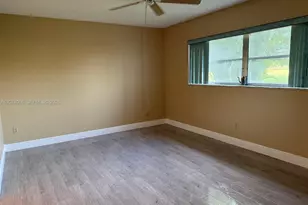 7797 Golf Cir Dr, Margate, FL 33063 - Photo 4