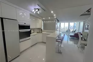 1717 N Bayshore Dr, Miami, FL 33132 - Photo 40