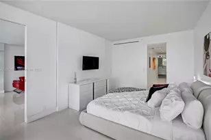 1717 N Bayshore Dr, Miami, FL 33132 - Photo 14