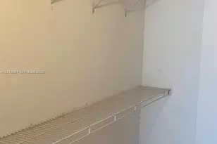 126 SW 17th Rd, Miami, FL 33129 - Photo 10