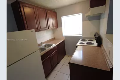 620 NW 16th Ave #2, Pompano Beach, FL 33069 - Photo 2