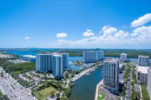 15901 Collins Ave, Sunny Isles Beach, FL 33160 - Photo 22