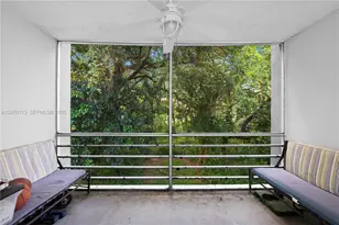 9400 Live Oak Pl, Davie, FL 33324 - Photo 14