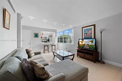 9400 Live Oak Pl #305, Davie, FL 33324 - Photo 8