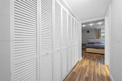9400 Live Oak Pl #305, Davie, FL 33324 - Photo 12