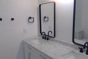 12602 SW 54th St, Miramar, FL 33027 - Photo 24