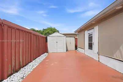 15378 SW 69th Ln, Miami, FL 33193 - Photo 26