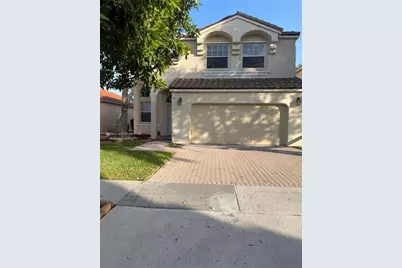 15616 NW 12th Mnr, Pembroke Pines, FL 33028 - Photo 2