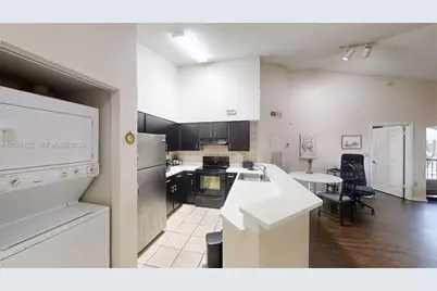2550 SW 18th Ter #2118, Fort Lauderdale, FL 33315 - Photo 4