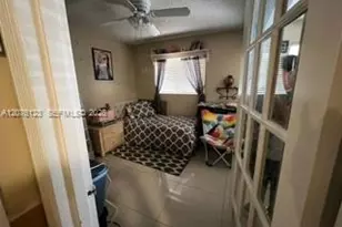 17201 NW 54th Ct, Miami Gardens, FL 33055 - Photo 8
