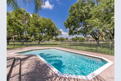 2725 Hunter Rd, Weston, FL 33331 - Photo 28