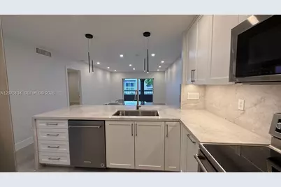 7840 Camino Real #P-405, Miami, FL 33143 - Photo 4