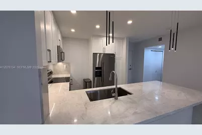 7840 Camino Real #P-405, Miami, FL 33143 - Photo 2