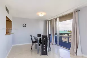 900 SW Bay Dr, Miami Beach, FL 33141 - Photo 24