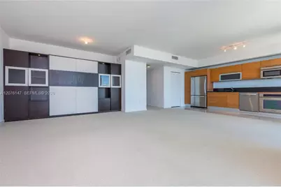 253 NE 2nd St #3805, Miami, FL 33132 - Photo 8