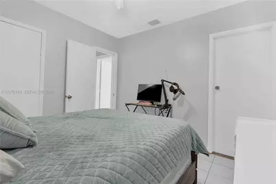 3030 NW 90th St, Miami, FL 33147 - Photo 28