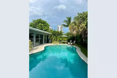 1241 Manor Dr, Singer Island, FL 33404 - Photo 20